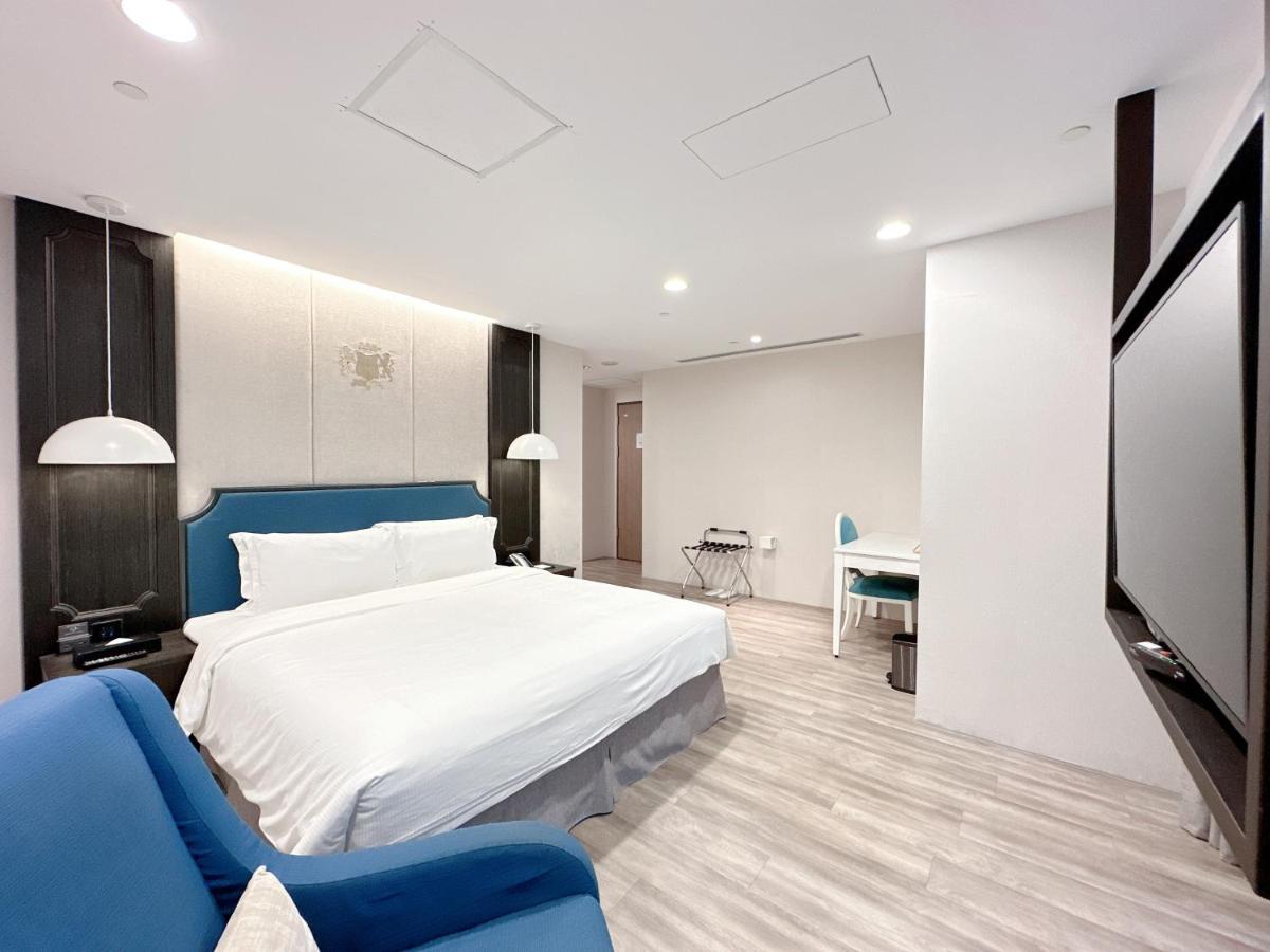 星鑽國際商旅 編號315 Hotel Тайнан Екстериор снимка
