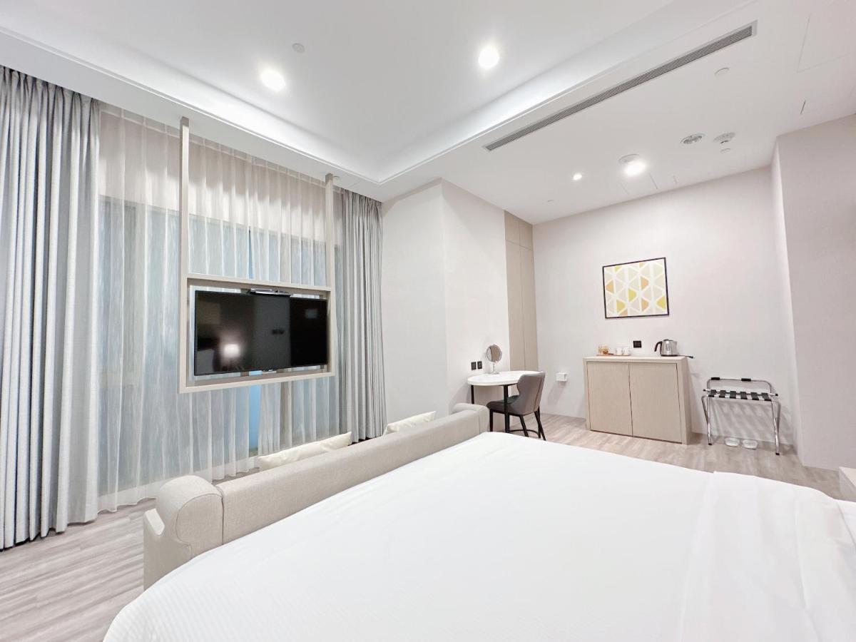 星鑽國際商旅 編號315 Hotel Тайнан Екстериор снимка